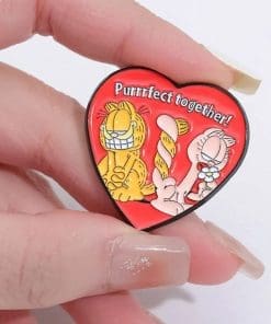 Alternative view of Garfield 'Purrrfect  Together' Enamel Pin