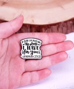 Jeremiah 29:11 'For I Know the Plans I Have for You' Enamel Pin - Image 3