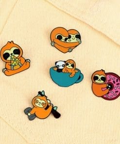 Alternative view of Sloth 'Eating Pizza' Enamel Pin