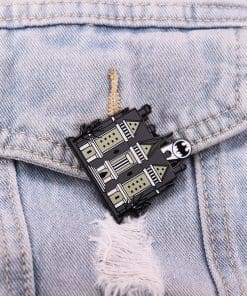 Batman 'Wayne Manor' Enamel Pin - Image 3