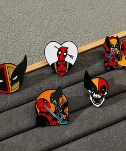 Deadpool 'Arrowhead' Enamel Pin - Image 4