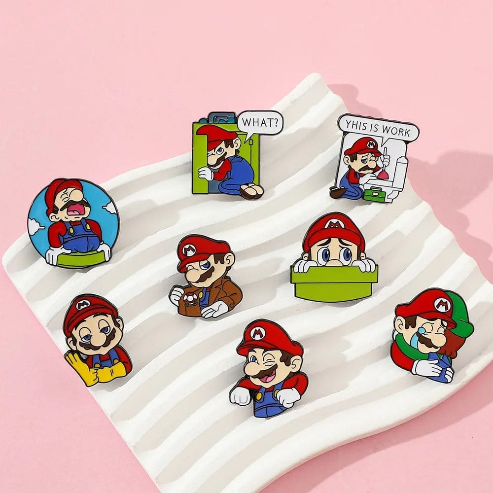Super Mario Bros ‘Kawaii Mario Stuck’ Enamel Pin – Distinct Pins