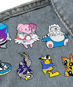 Alternative view of Pokemon 'Astronaut Gengar' Enamel Pin