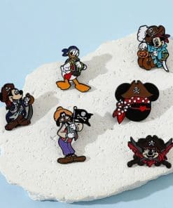 Alternative view of Mickey Mouse and Friends 'Set of 6 Pirates' Enamel Pin