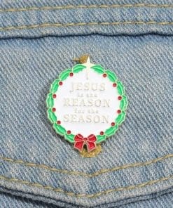 Christmas Wreath 'Jesus Is The Reason For The Season' Enamel Pin - Image 3