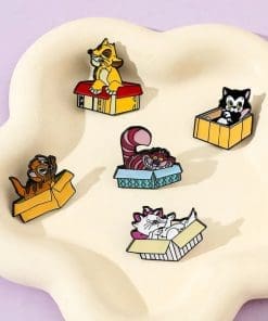 Alternative view of Cute Cats 'Set of 5 Gift Box' Enamel Pin