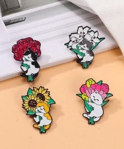 Alternative view of Flower Bouquet 'Kitty Sunflower' Enamel Pin