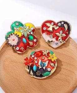 Alternative view of Vintage Flower 'Rhinestone Butterfly and Flower' Enamel Pin
