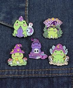 Alternative view of Bullfrog 'Wizard Spell' Enamel Pin