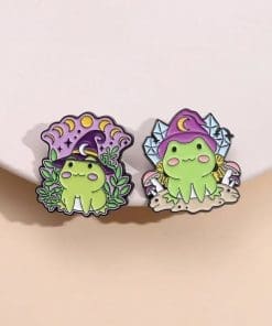 Alternative view of Bullfrog 'Crystal Wizard' Enamel Pin