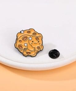 Planet Cat 'Golden Brown Venus' Enamel Pin