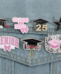 2025 Graduate 'Bachelor's Diploma' Enamel Pin - Image 3