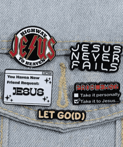 Alternative view of Jesus Never Fails Enamel Pin