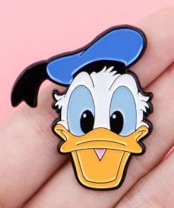 Alternative view of Mickey Mouse and Friends ‘Donald Duck Face Card’ Enamel Pin