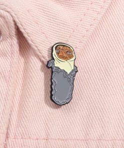 E.T 'Burito Alien' Enamel Pin - Image 3
