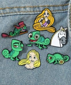 Alternative view of Tangled ‘Grumpy Maximus’ Enamel Pin