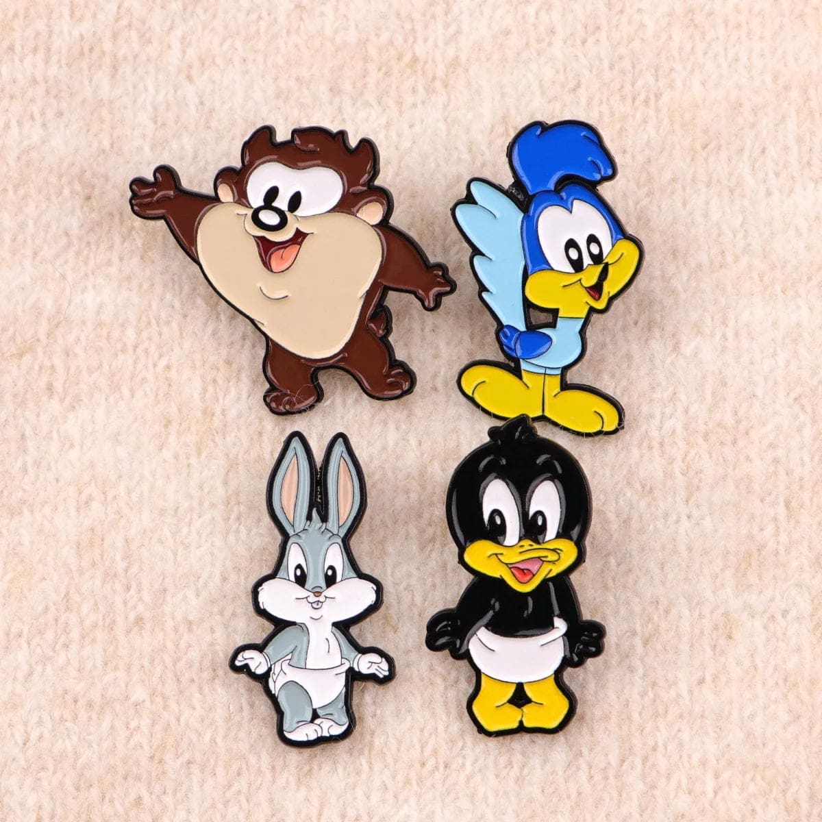 L00ney Tunes 'Baby Bugs Bunny' Enamel Pin - Image 2